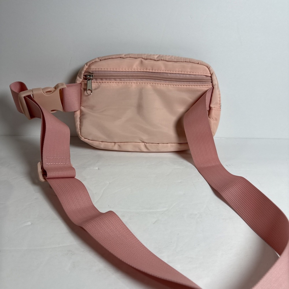 Crossbody bag Light Pink‎ Adjustable Thick Strap Zipper Pocket On Front 9x5 Inch